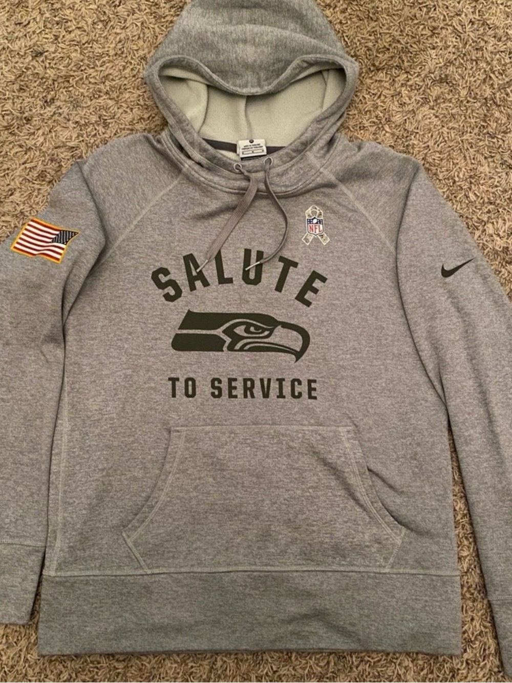 EUC Nike Gray Salute To Service Seattle Seahawks Hoodie Sweatshirt NFL Women’s M